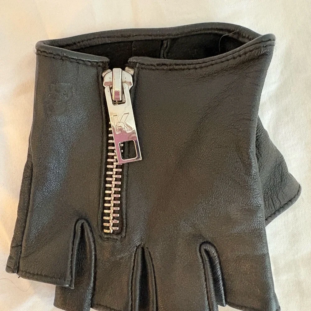 Karl Lagerfeld Leather Fingerless Gloves